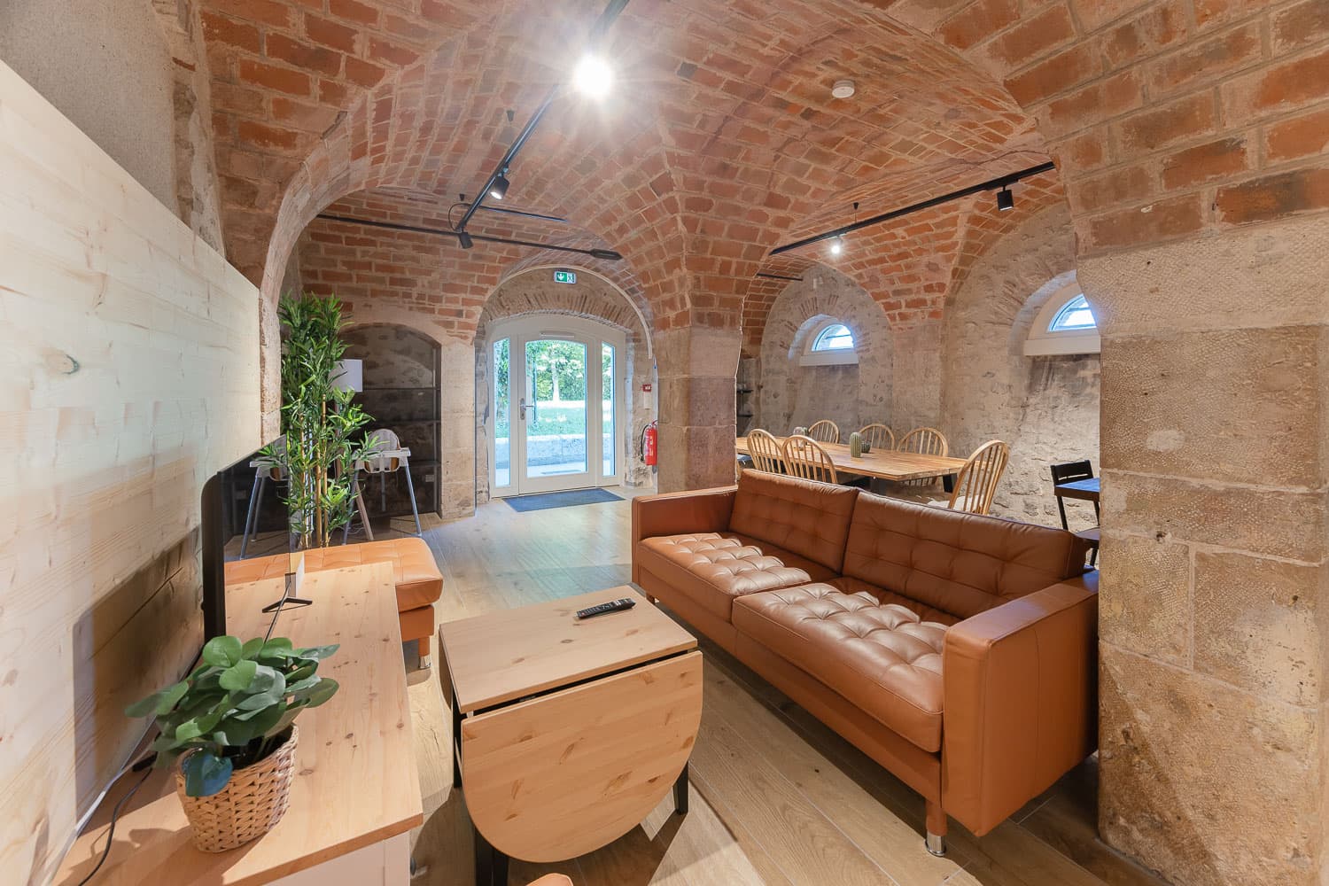Coin Salon