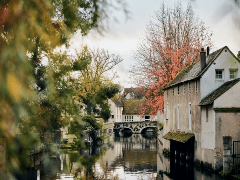 Chartres au fil de l'eau
