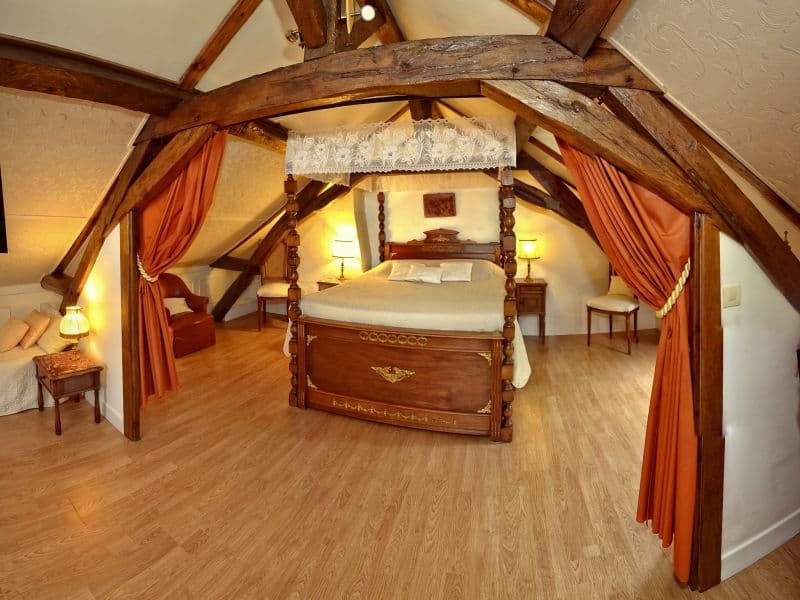 Gite-chevalier-chambre-loches-valdeloire