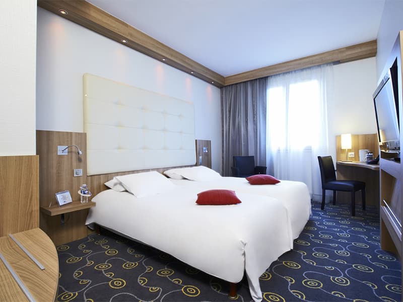 Hotel Kyriad Tours Centre