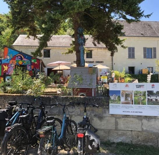 La Loire à Vélo au Château de Candes © S. Lecerf
