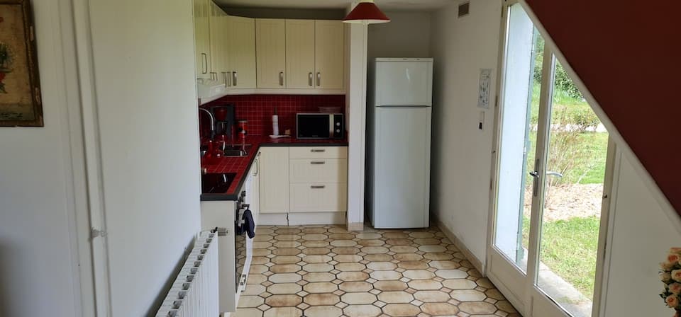 La Vieille Ferme - Argent-sur- Sauldre - Cuisine-1