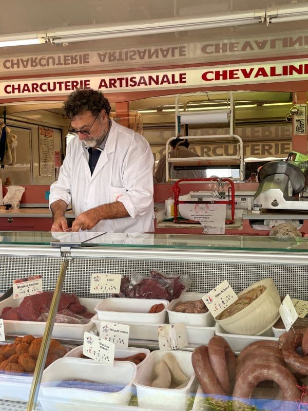 Marché Saint Satur_Boucherie chevaline2