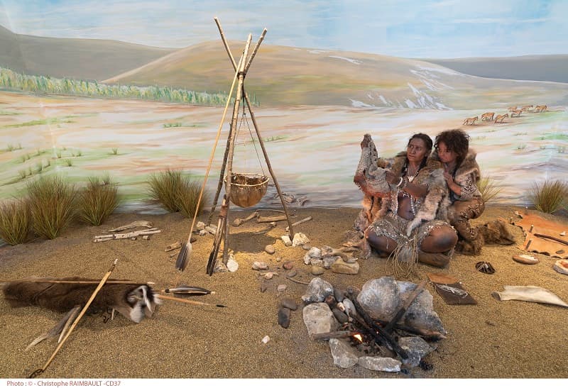 Exposition "L'archéologie à grande vitesse" au musée du Grand Pressigny en Indre-et-loire. 2018.