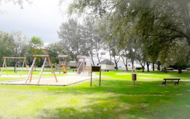 36-indre-chatillon-sur-indre-aire-campingcarpark-tourisme_edited