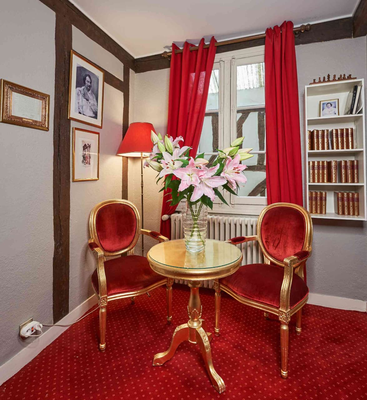 SALON BALZAC
