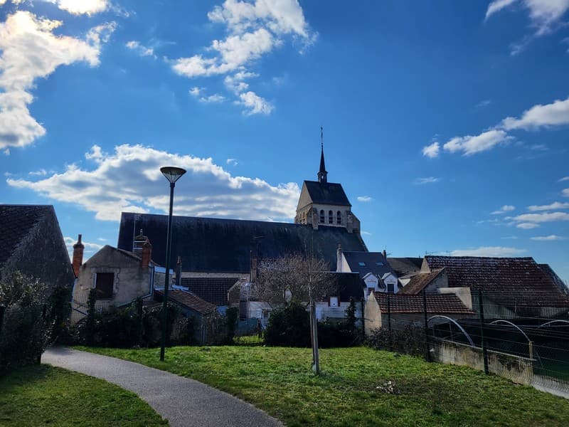 Eglise Saint-Roch de Saint-Denis-de-l'Hôtel