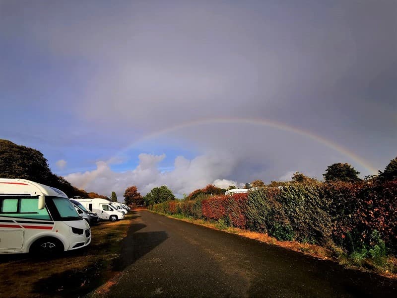 Aire Camping-car Park - Amboise - Touraine Val de Loire.