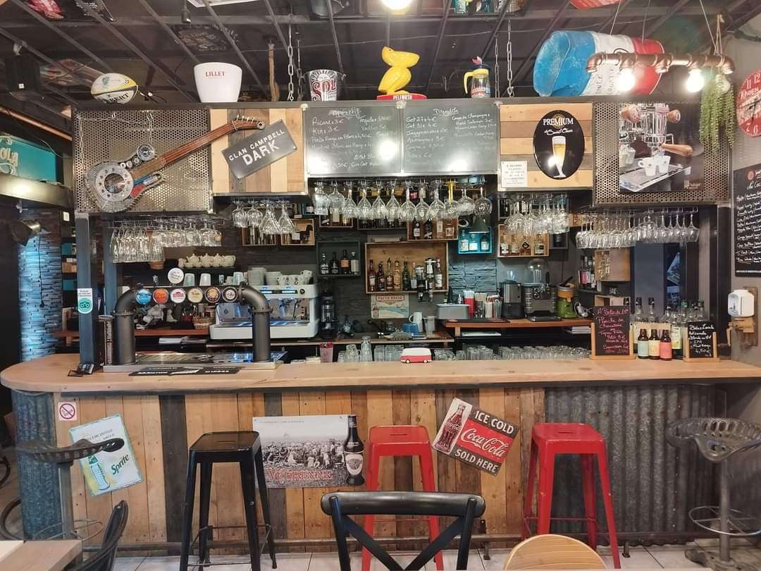 BAR