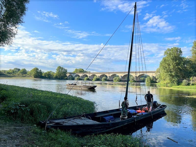 Balade en bateau traditionel avec Endremage - Val de Loire