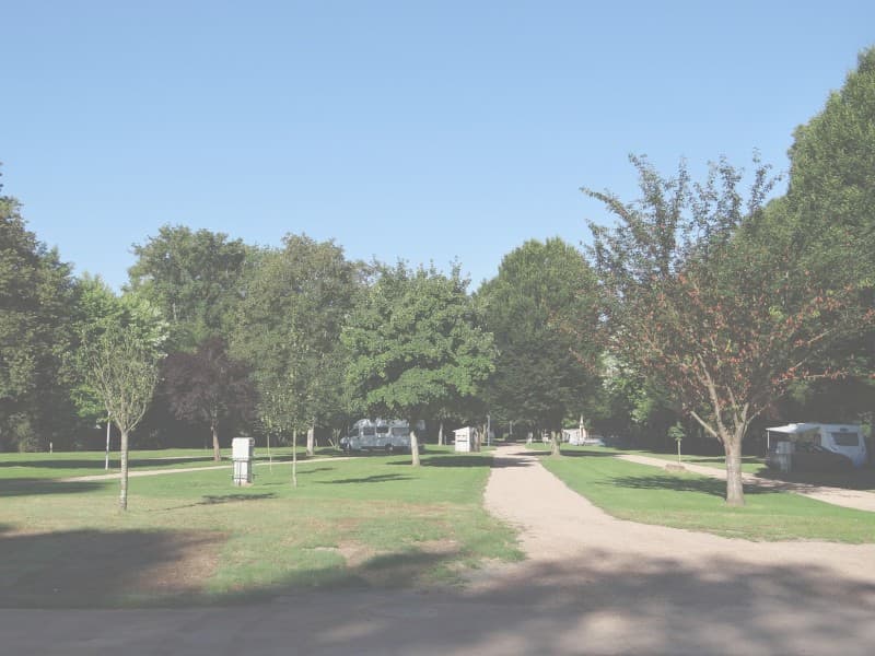 camping de montgivray espace vert