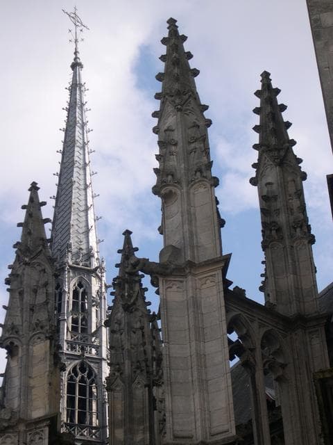 cathedrale sainte croix exterieur details03
