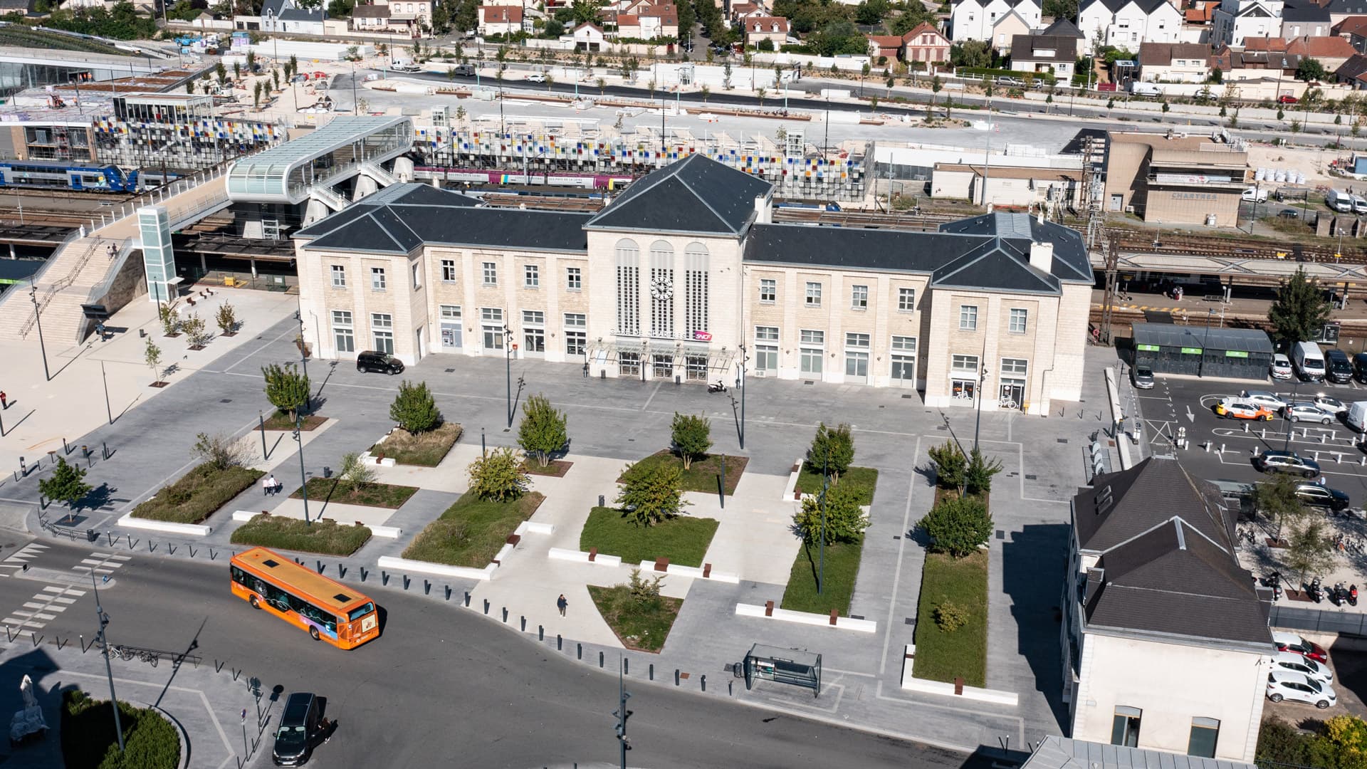 gare-de-chartres-vue-drone-16-9