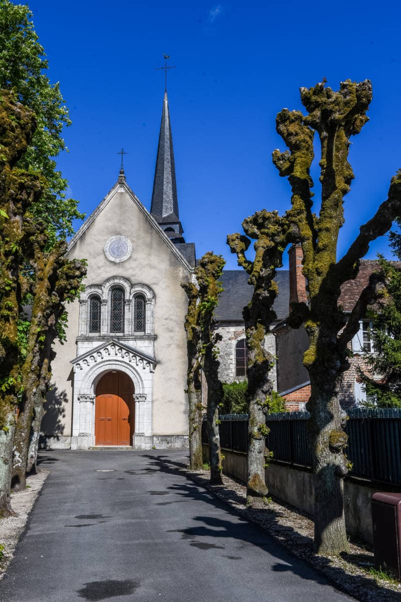 patrimoine-la-ferte-saint-aubin-eglise-st-michel-façade