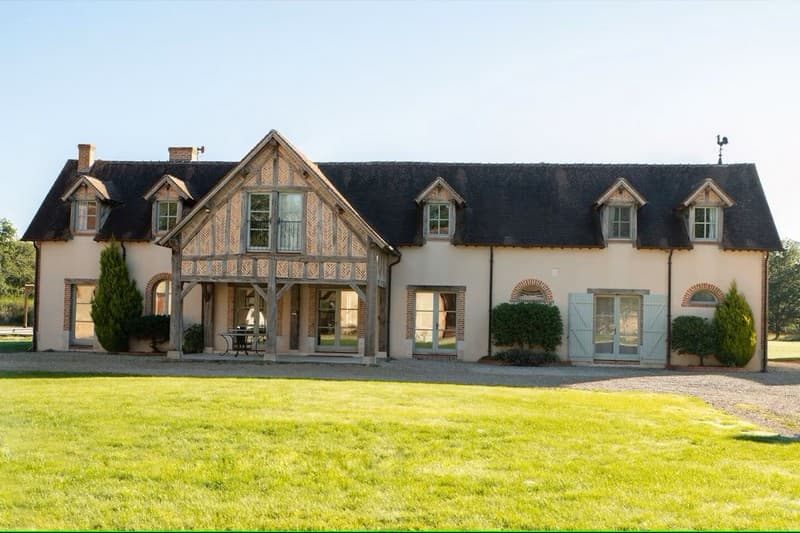 sologne-tourisme-varenne-façade