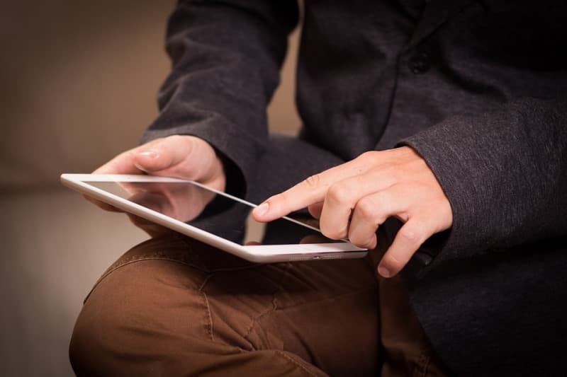 tablet-1075790-960-720