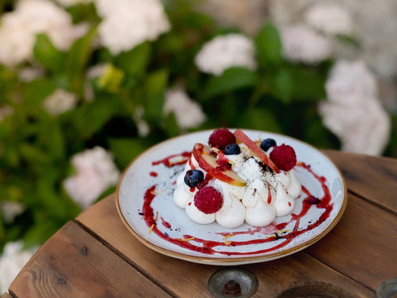 Pavlova fruits rouges