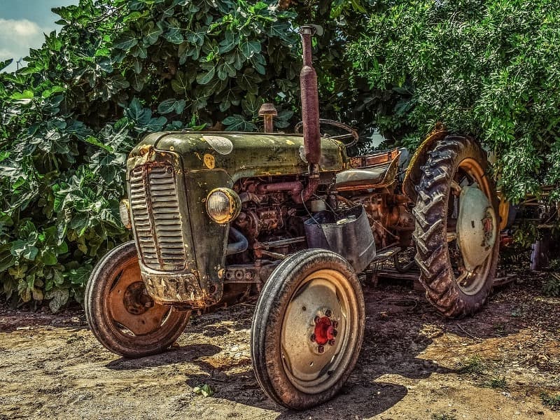 tractor-2390842_1280