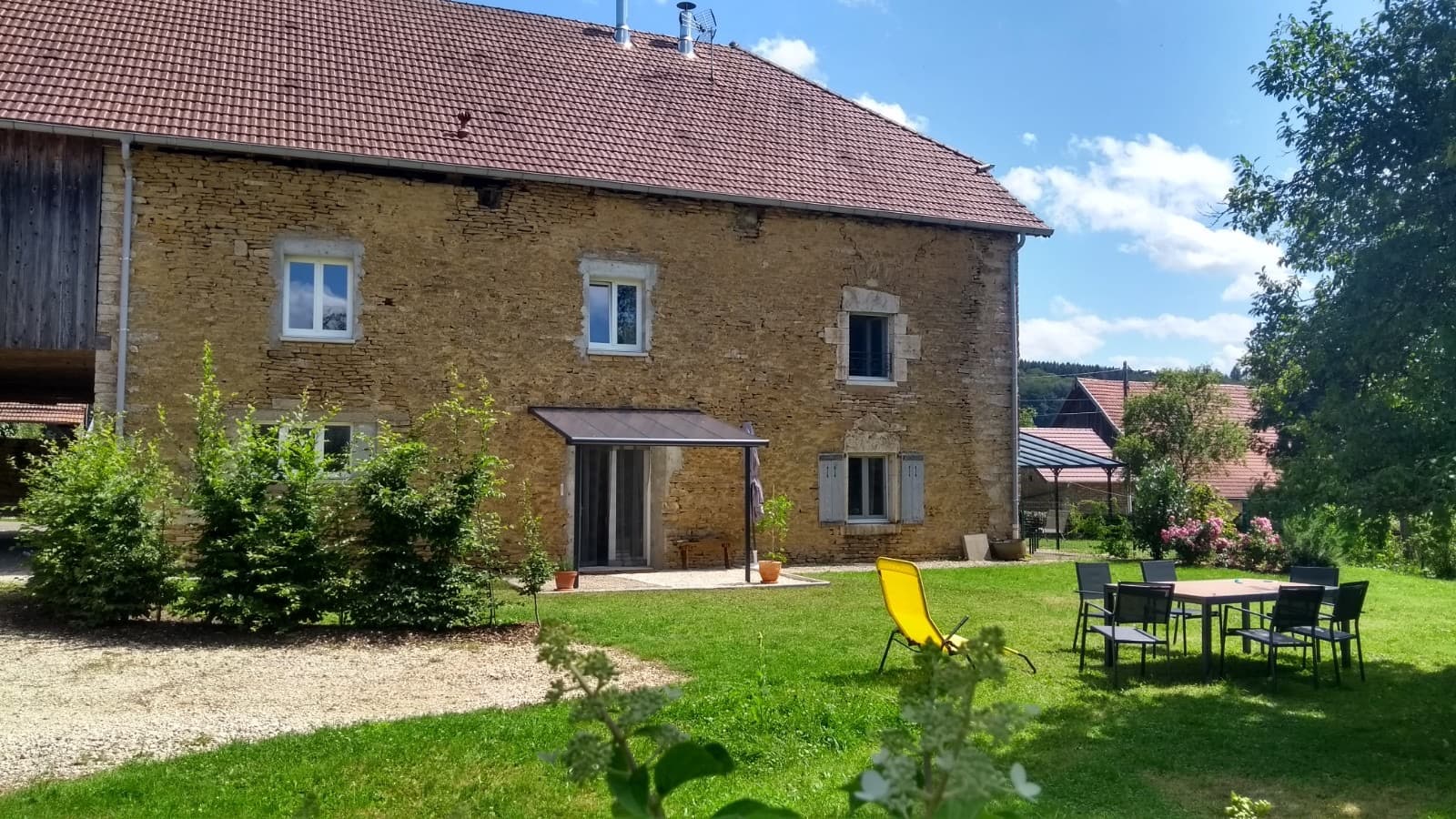 gîte, verger, terrasse, parking