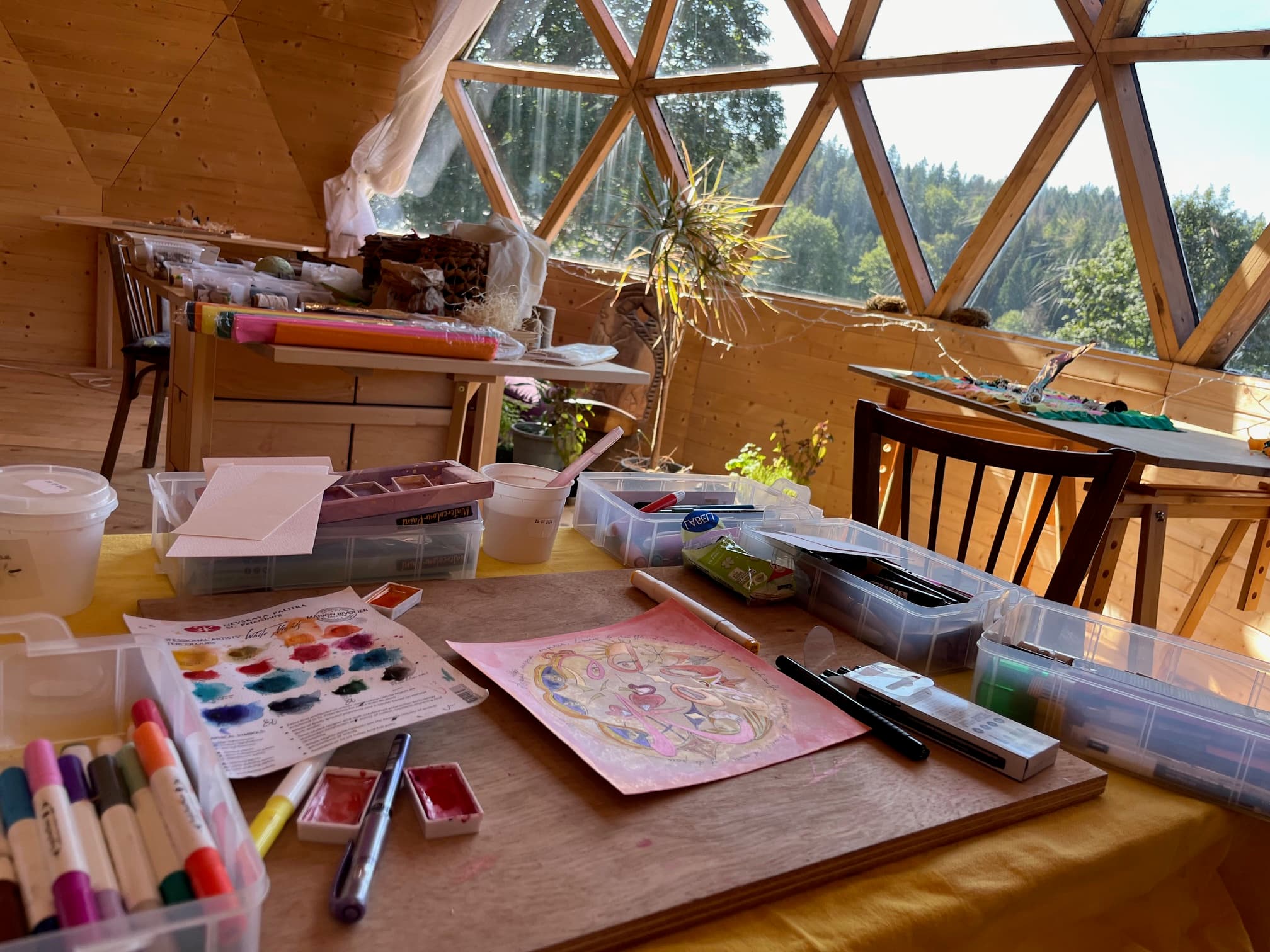 Dome géodésique activites méditation artistiques