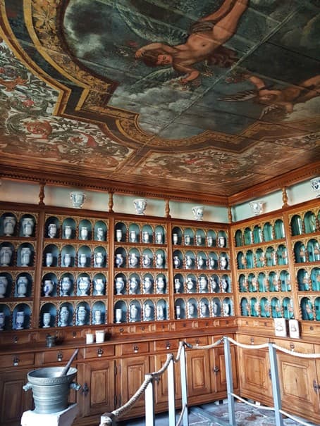 Hôtel-Dieu - apothicairerie