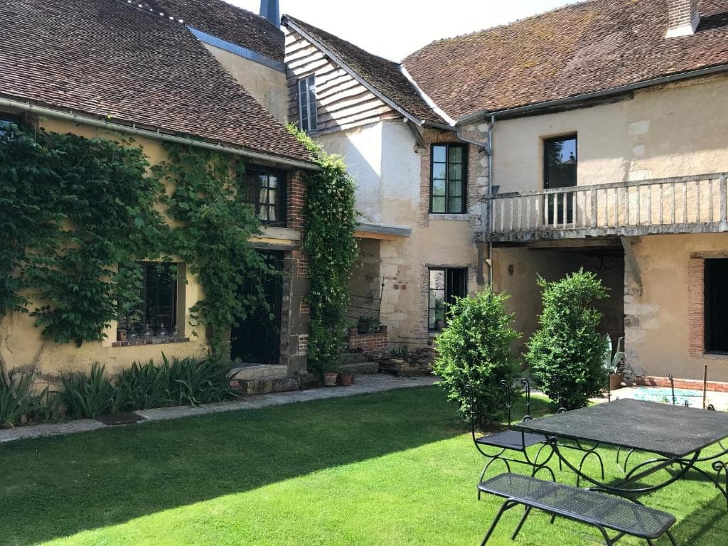 La Maison Jeanne d'Arc à Saint-Fargeau en Puisaye gites et chambres d'hôtes (21)