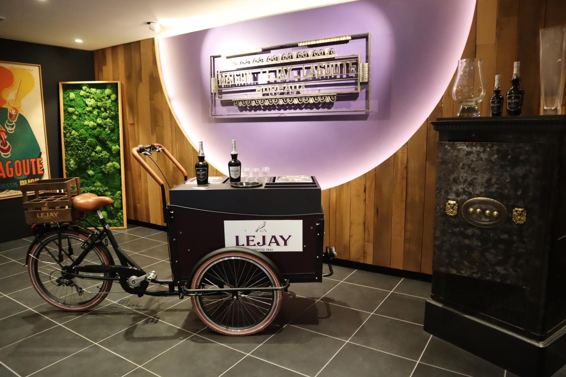 Lejay Lagoute, créateur de la crème de cassis - Tricycle