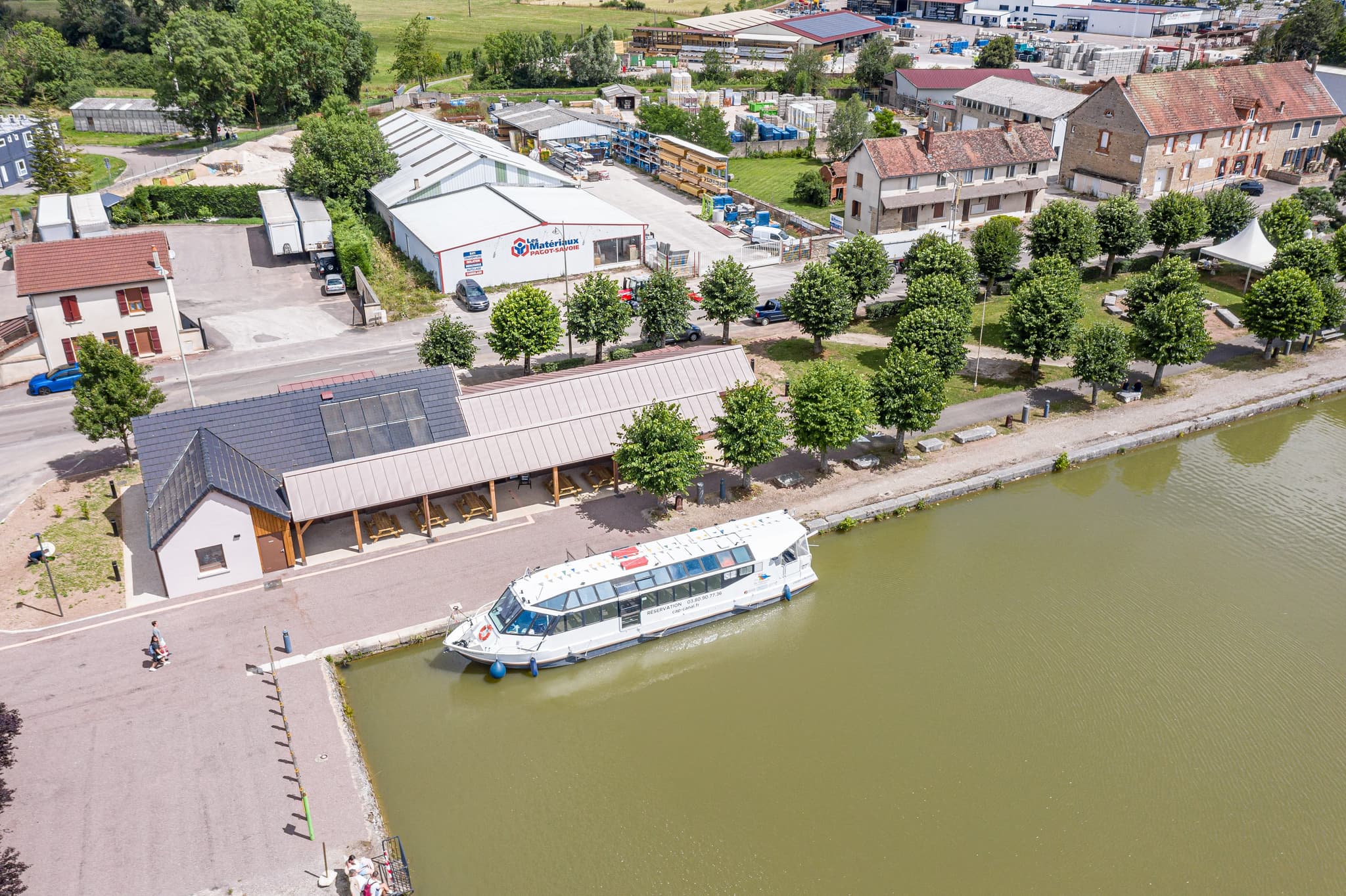 Pouilly en Auxois - Port - Photo Aérienne_2022-07-07-12h12_DJI_0853_3600px_XSpertini(1)
