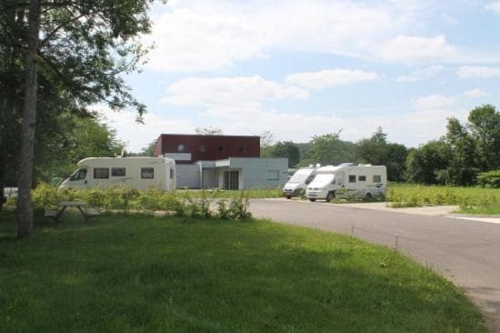 aire de camping car scey