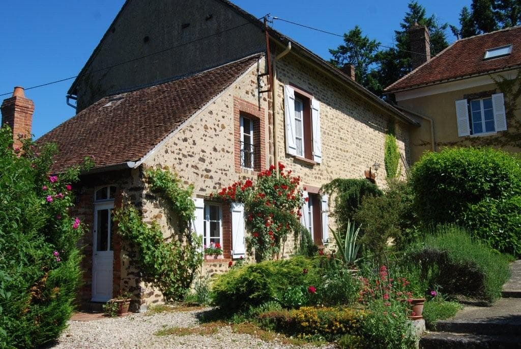 gite-la-petite-maison-diges-puisaye-yonne-bourgogne-2