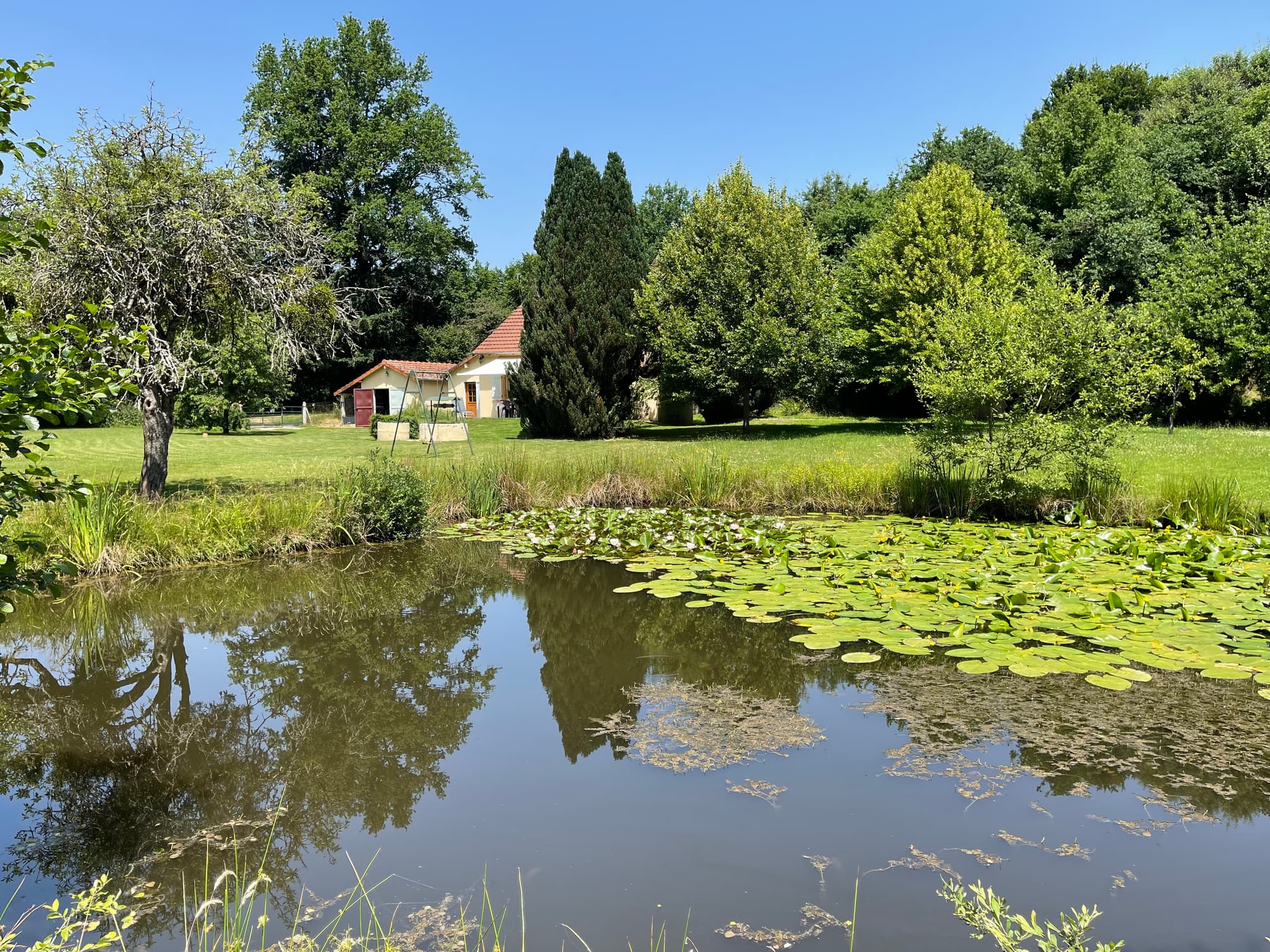Gite la maison du garde chasse_St Berain sous sanvignes