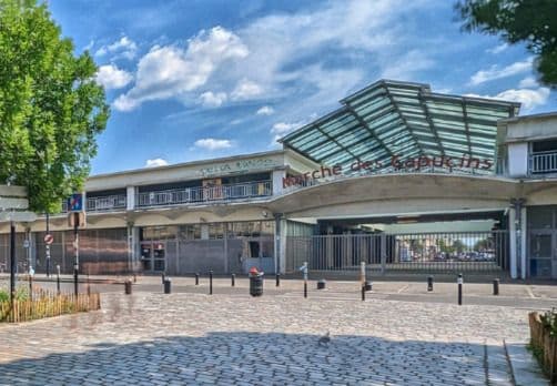 Balade urbaine aux Capucins : "Voyage dans le cœur battant de Bordeaux"