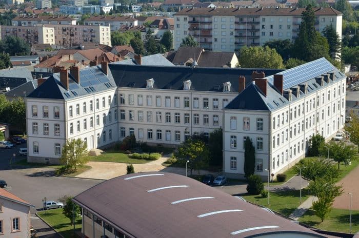 La base pétrolière interarmées (BPIA) : visite commentée de la salle du souvenir