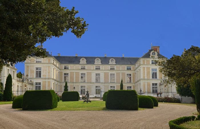 CHATEAU ET POTAGER COLBERT