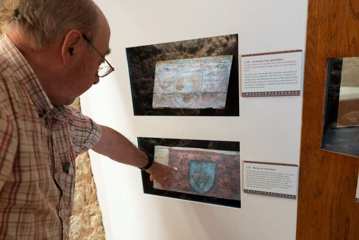 Visite commentée du château médiéval de Puisserguier et de sa salle d'interprétation des plafonds peints médiévaux