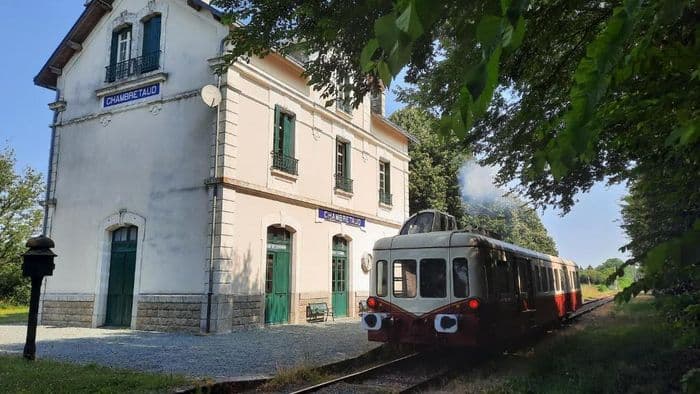 Découverte exceptionnelle de la gare privée de Chambretaud