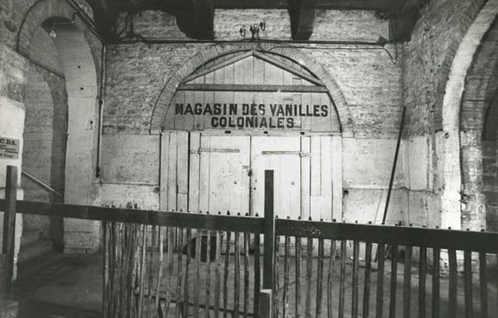 Visite patrimoine et histoire coloniale autour de l'entrepôt Lainé et de l'exposition "Blackground : murmures des mornes"