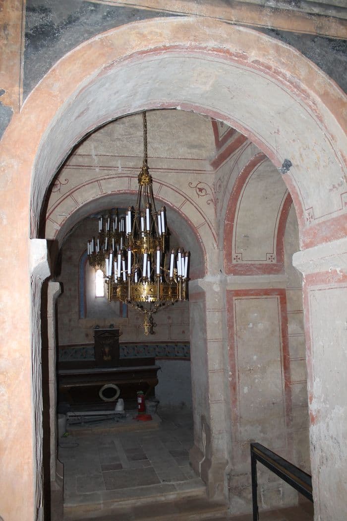 Visite guidée de la chapelle des Morts, un savoir oublié du XXIe siècle