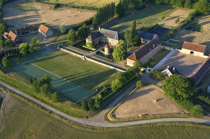 Visite guidée commentée du château de Romenay