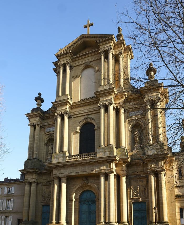 La basilique Saint-Vincent : histoire, architecture et orgue restauré