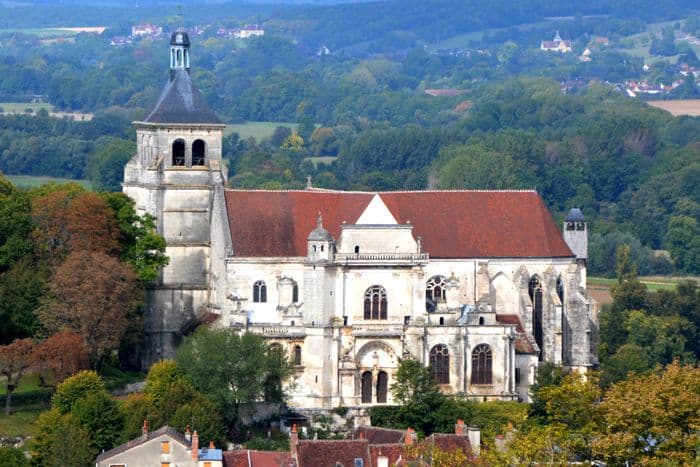 Découvrez l'église Saint-Pierre
