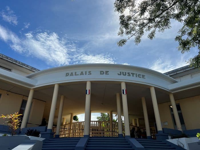 Le patrimoine photographique du palais de justice de Basse-Terre