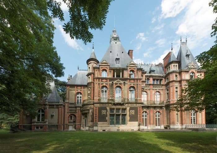Visite partielle du château de Dino