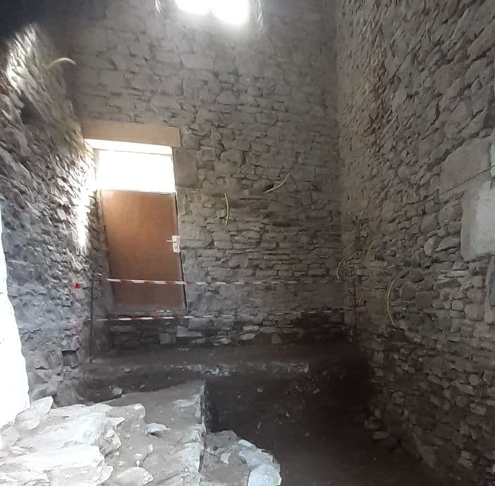 Présentation des fouilles archéologiques du château des sires de Faucigny