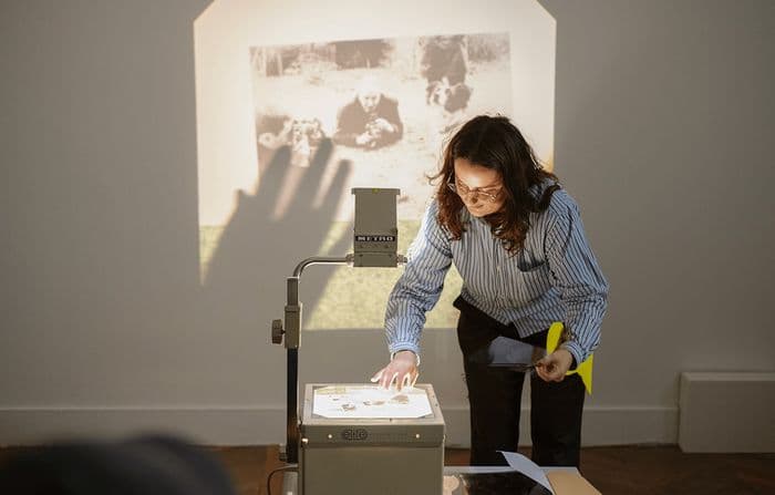 Conférence - performance "Amour, Vol et Musée" de Laura Burucoa