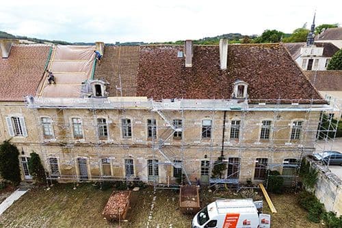Présentation d'un chantier de toiture, et souvenirs du photographe du chantier de Notre-Dame de Paris