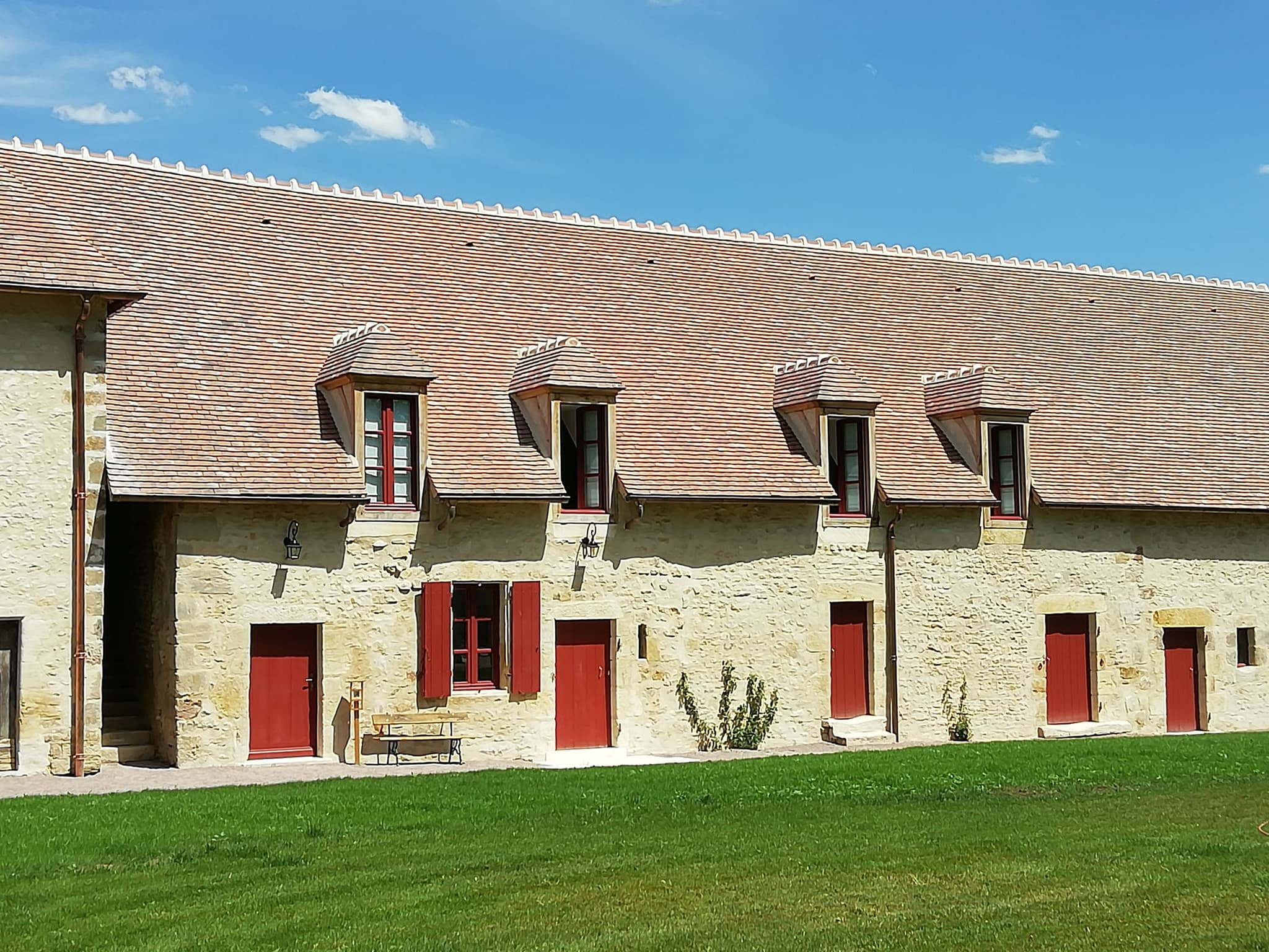 HLOCEN018V502WBY_1