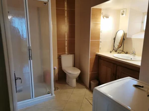Salle de bain rez de chaussée