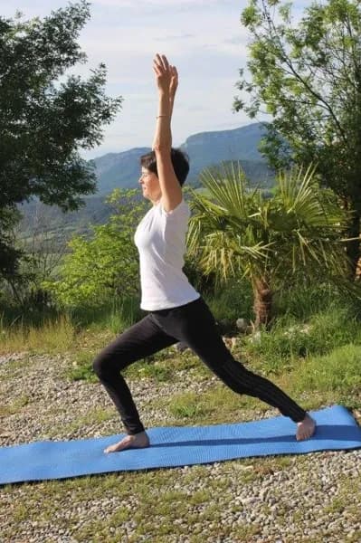 YOGA SYLVIE LACAZE