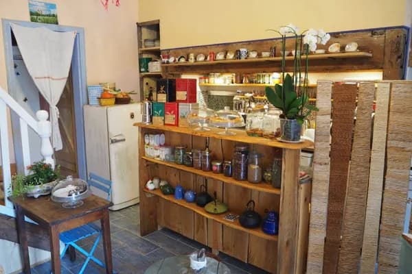 Entre chaussettes et café